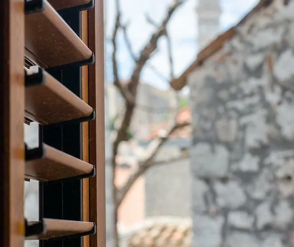 Anna Διαμέρισμα *